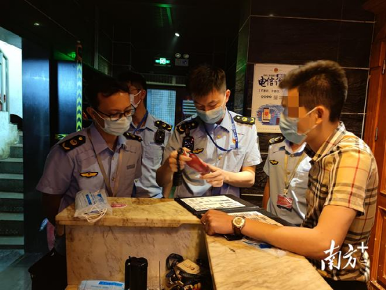 家具企业假冒“CCTV展播品牌”？广东顺德龙江查处一批侵权行为