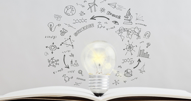 系统开发：编织未来世界的数字经纬